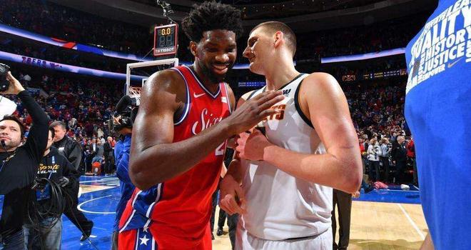 多数俱乐部 多数俱乐部