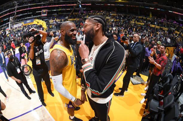 了他们保持 了他们保持