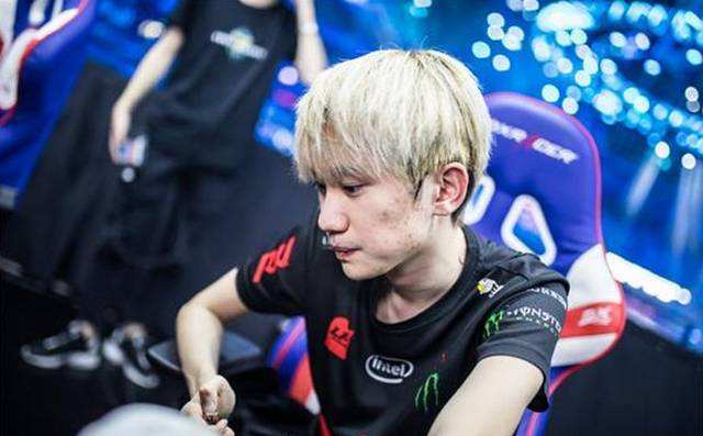 间付出了大 间付出了大