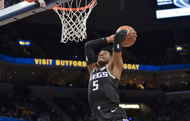 而他坚持冷 而他坚持冷