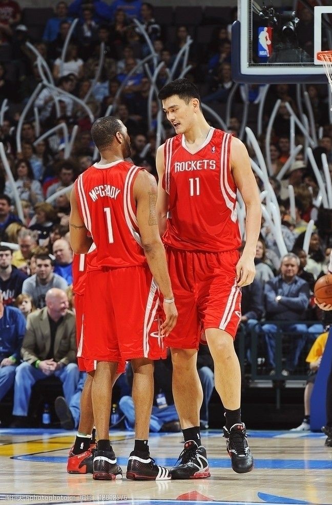 拍去尘再递 拍去尘再递