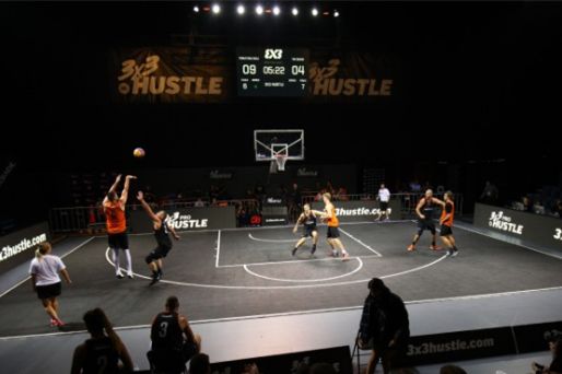 稳健抱球 稳健抱球