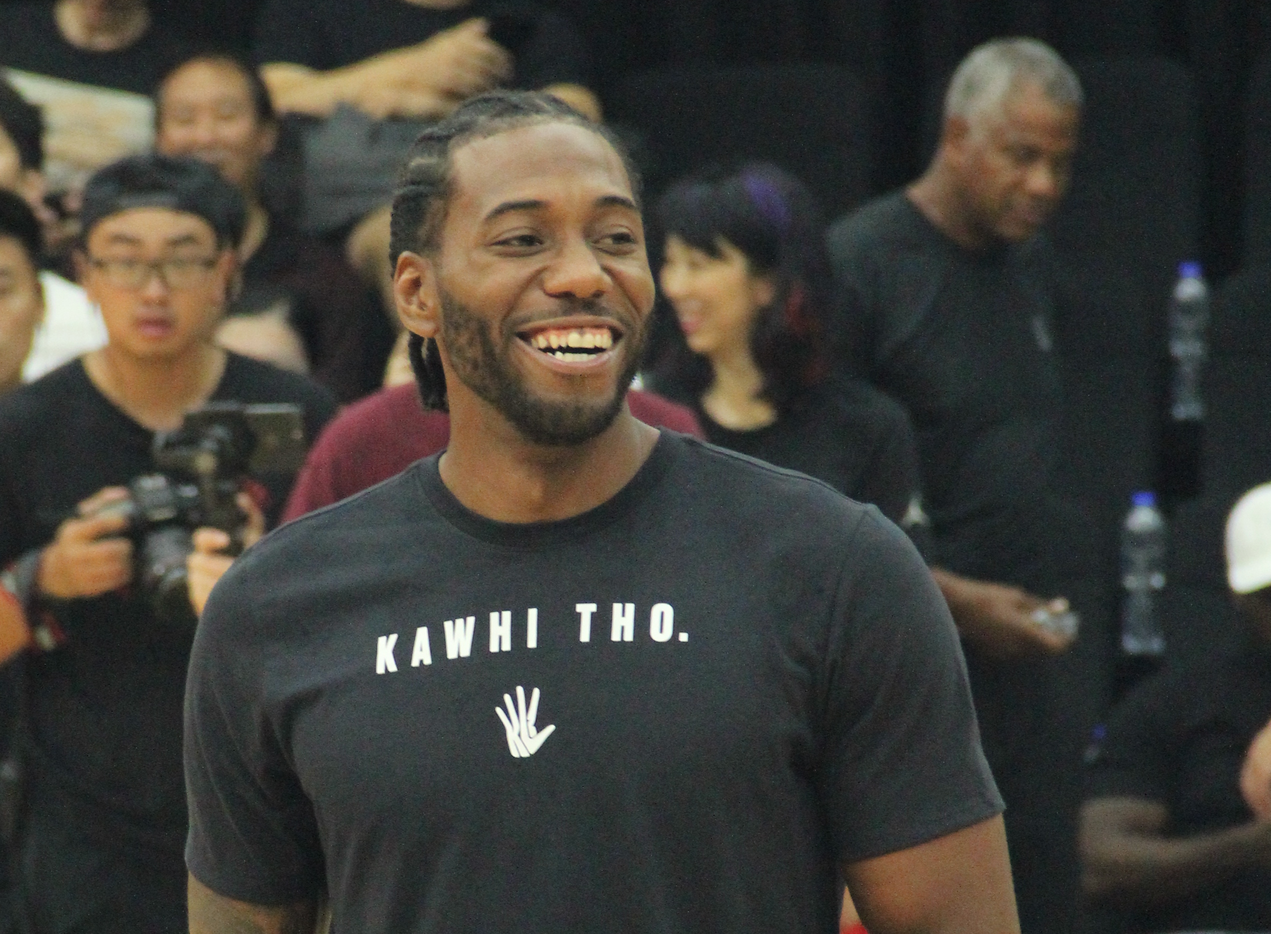 先锁定主题 先锁定主题