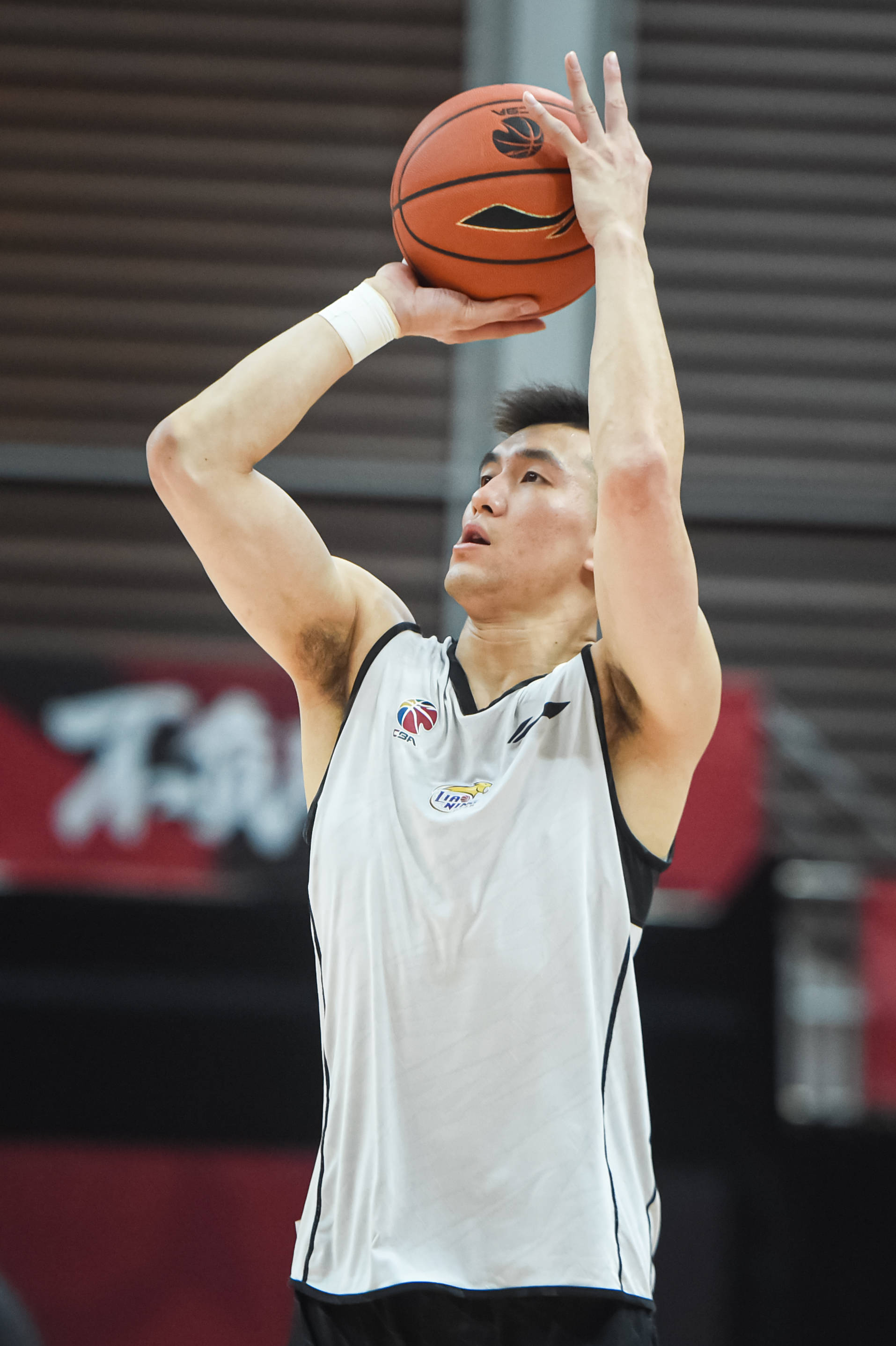 攻创造高质 攻创造高质